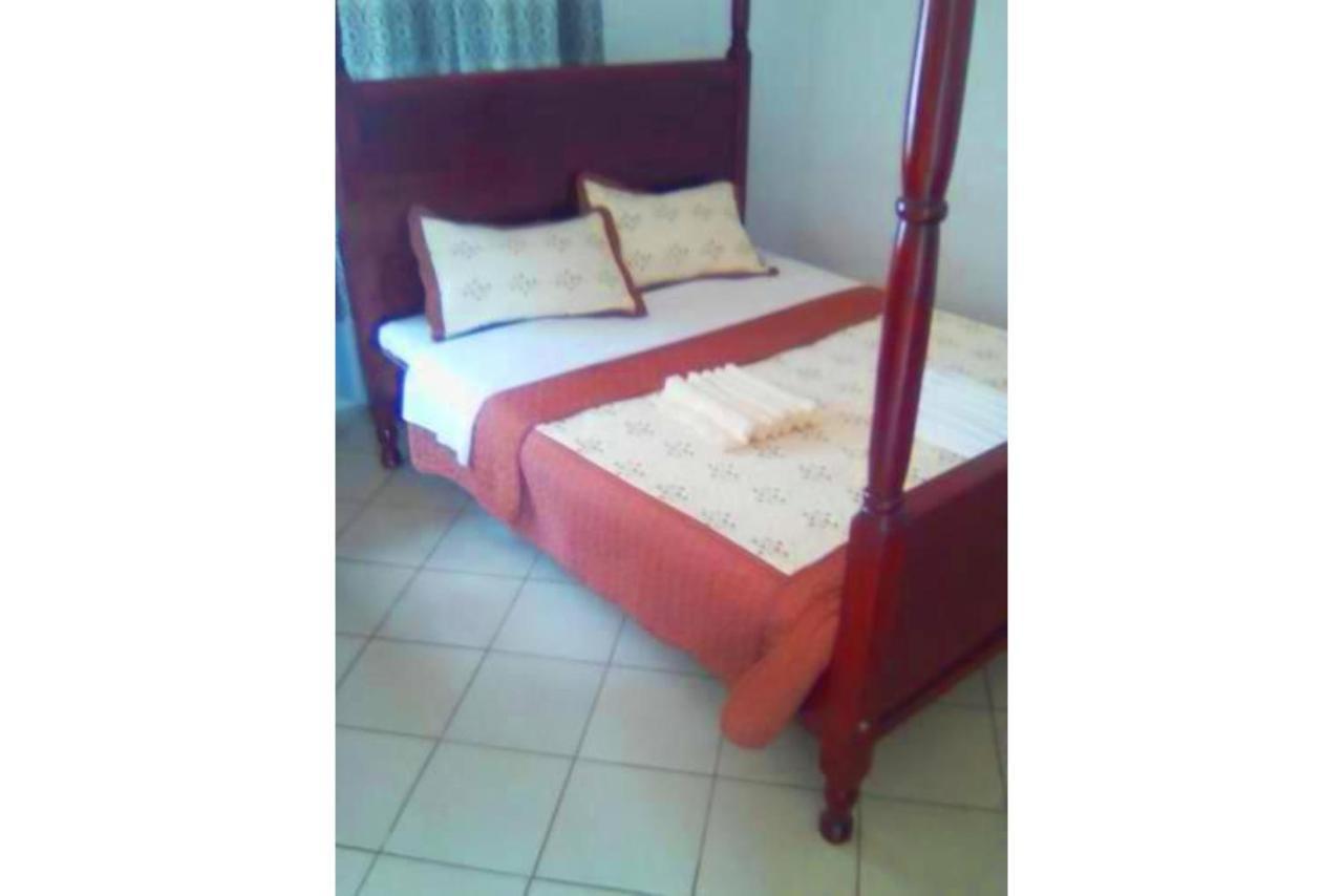 Bilkon Hotel Jinja Bagian luar foto